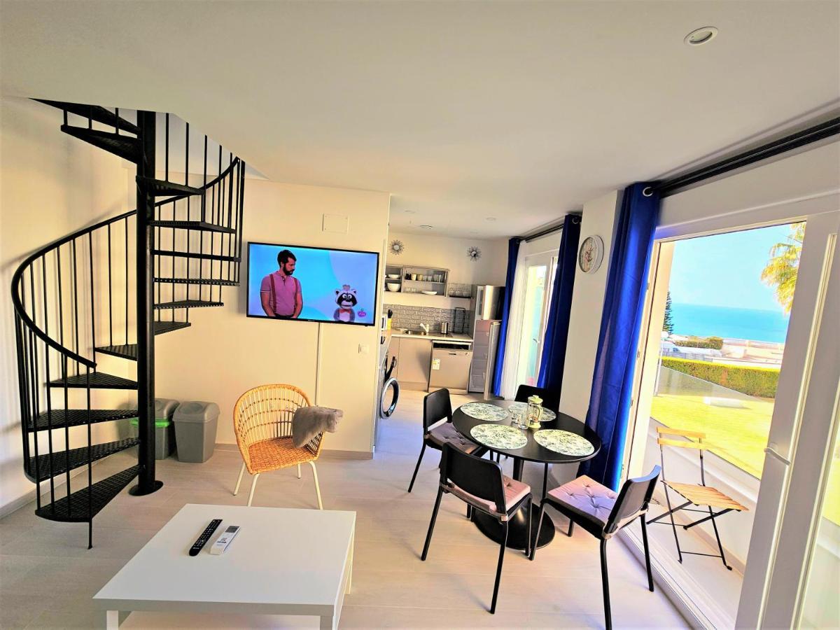 Oceanfront Duplex With A Rooftop Pool And Terrace El Puerto de Santa María Dış mekan fotoğraf