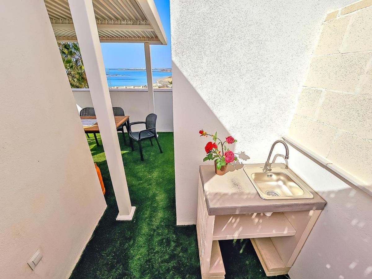 Oceanfront Duplex With A Rooftop Pool And Terrace El Puerto de Santa María Dış mekan fotoğraf
