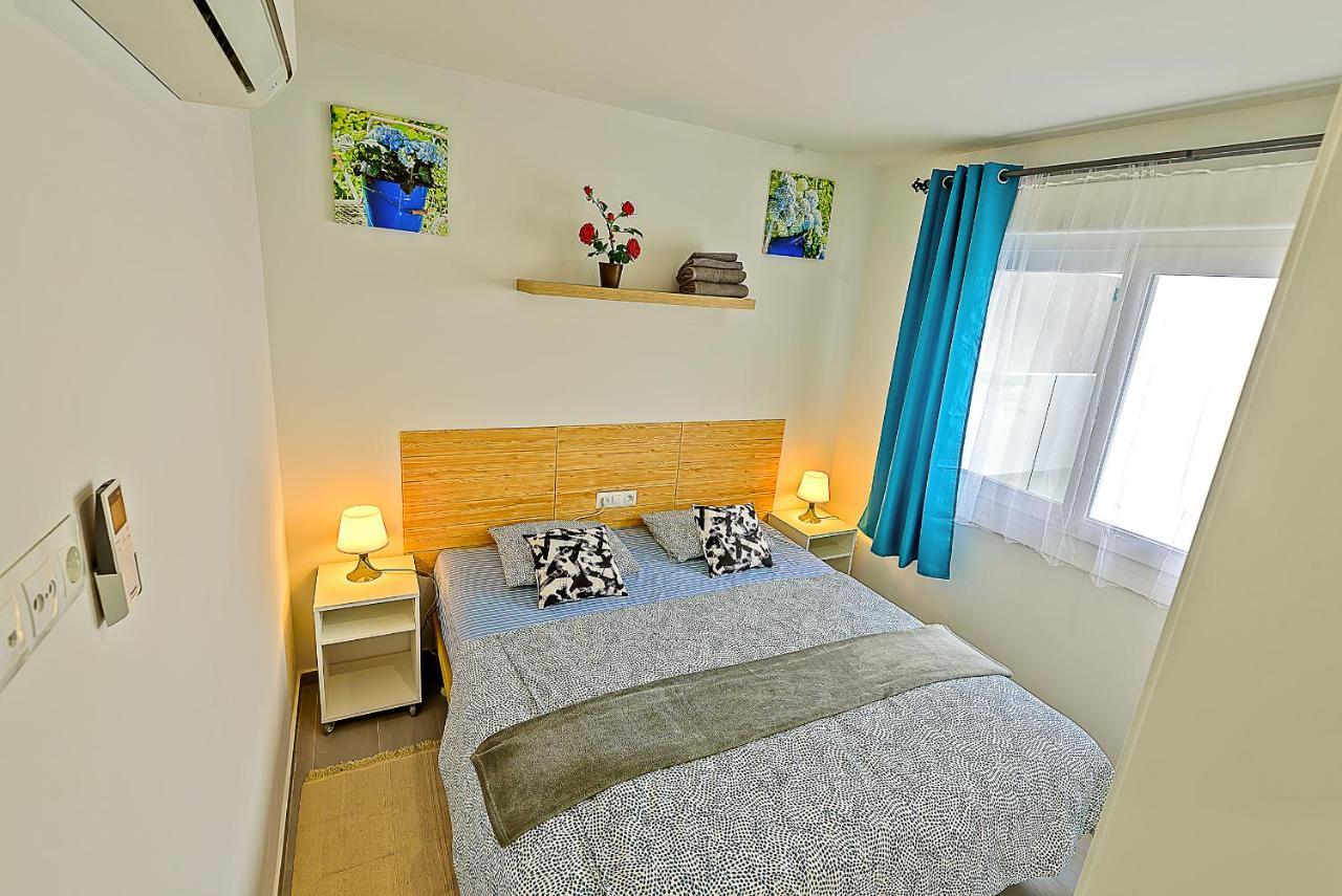 Oceanfront Duplex With A Rooftop Pool And Terrace El Puerto de Santa María Dış mekan fotoğraf